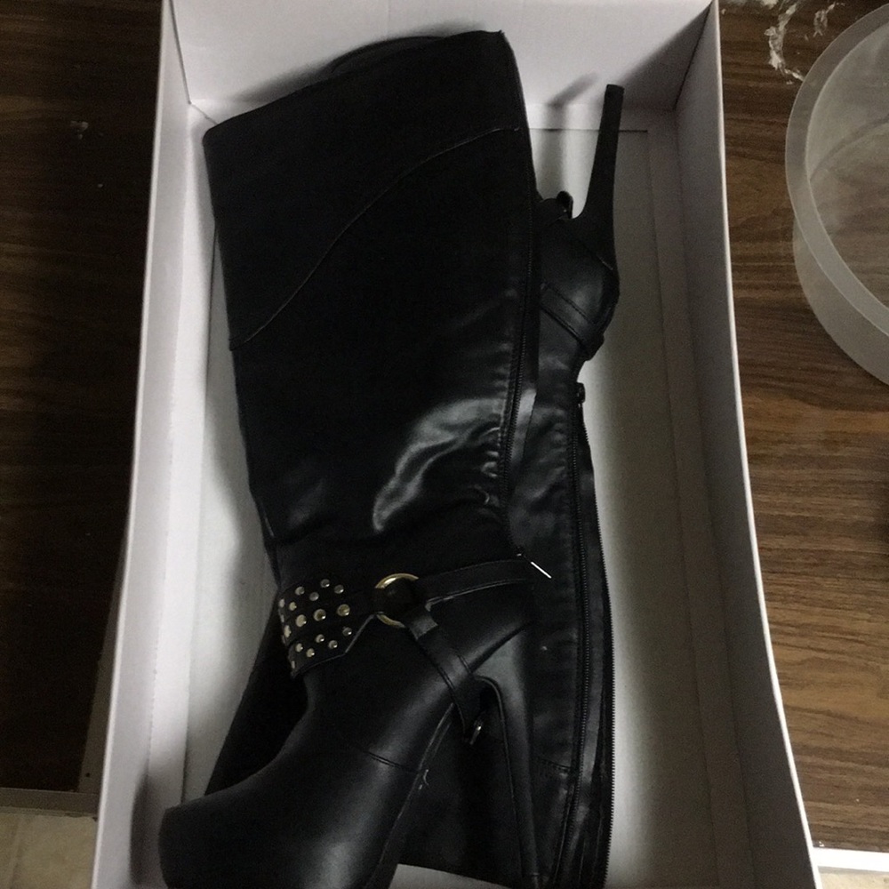 Stelleto boots